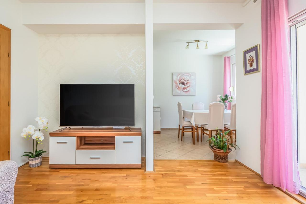 Indigo Apartment Makarska Eksteriør billede