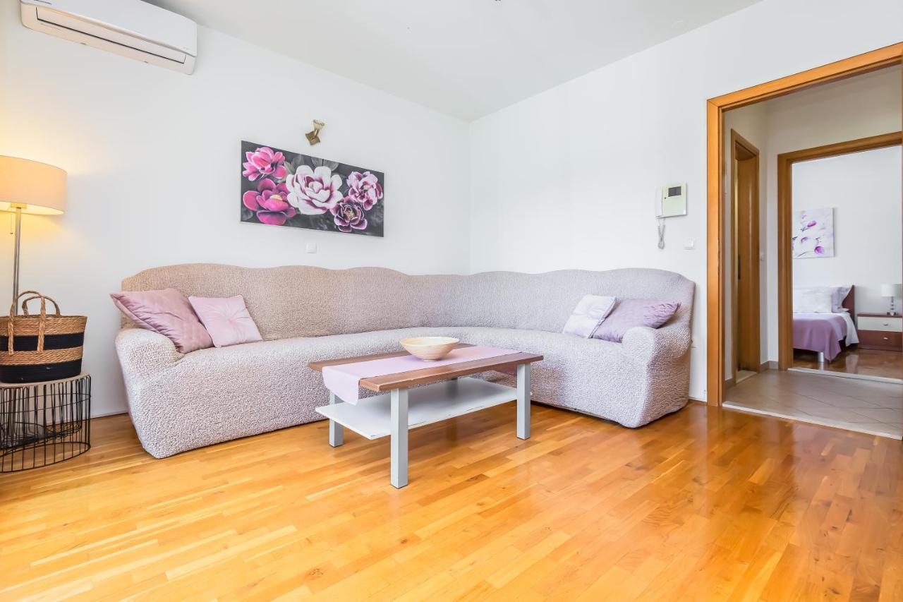 Indigo Apartment Makarska Eksteriør billede