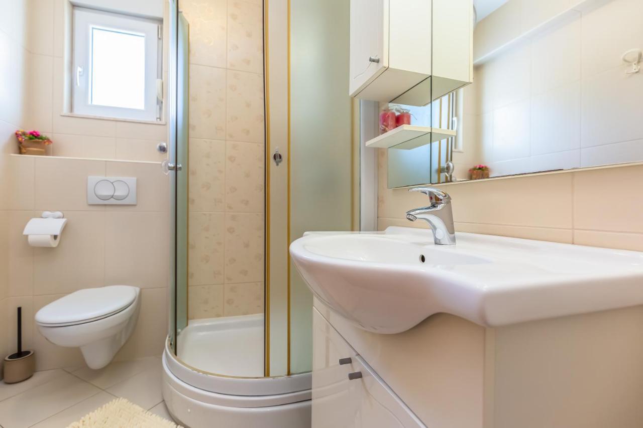 Indigo Apartment Makarska Eksteriør billede
